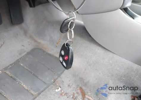 2005 Chevrolet Classic z USA, uszkodzony, nr VIN 1G1ND52F85M112191